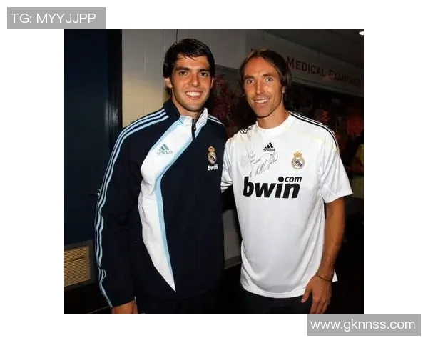 足球巨星跨界挑战WWE擂台全程精彩对决背后秘密揭秘